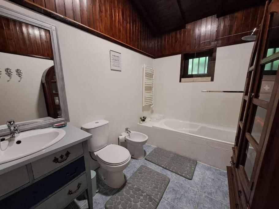 Pool House Au Coeur Du Geres A Rio Caldo Villa Dış mekan fotoğraf