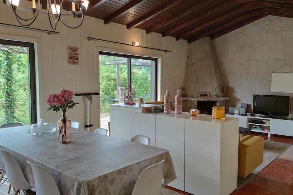 Pool House Au Coeur Du Geres A Rio Caldo Villa Dış mekan fotoğraf